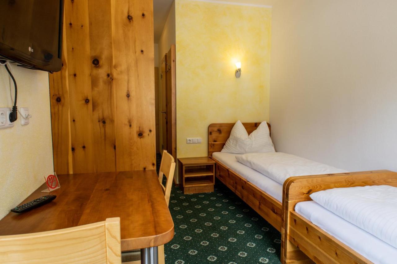 Gasthof Dreilaendereck Schwarzenberg am Bohmerwald Luaran gambar