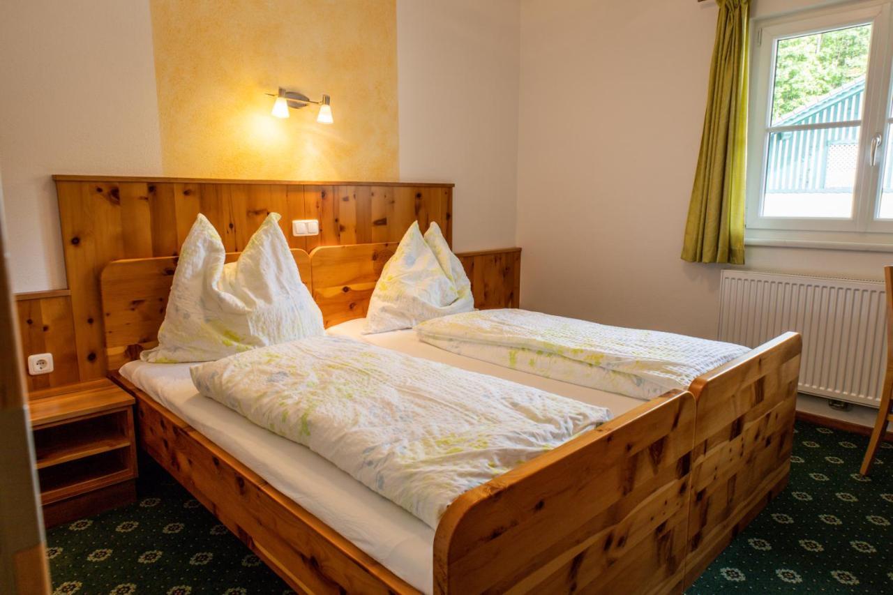 Gasthof Dreilaendereck Schwarzenberg am Bohmerwald Luaran gambar